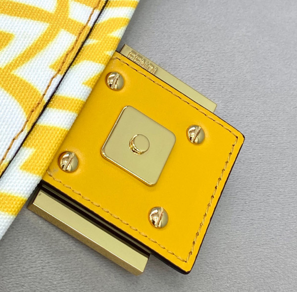 F**di mini baguette 1997