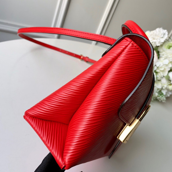 l**is V*t*n locky bb