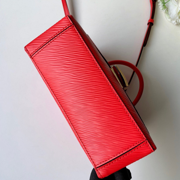 l**is V*t*n locky bb