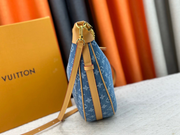 l**is V*t*n loop hobo