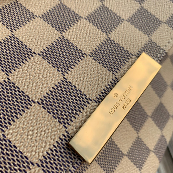 l**is V*t*n favorite pm