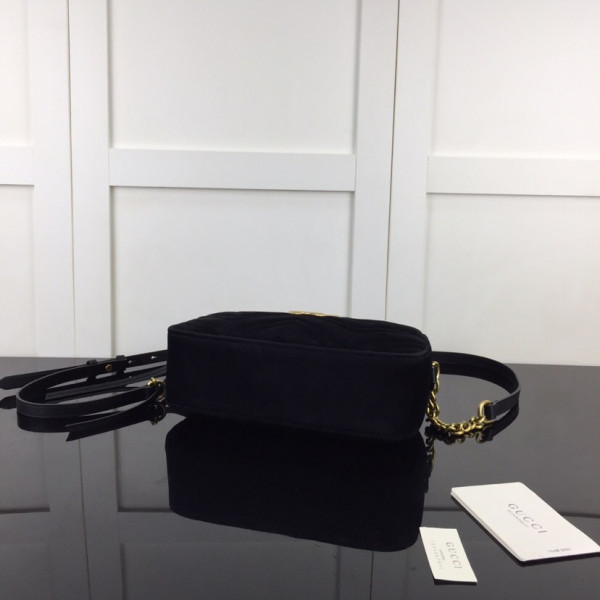 G*u*i gg marmont velvet small shoulder bag