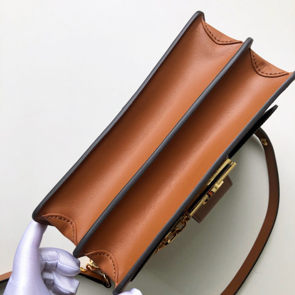 l**is V*t*n dauphine mm(2019 spring show)