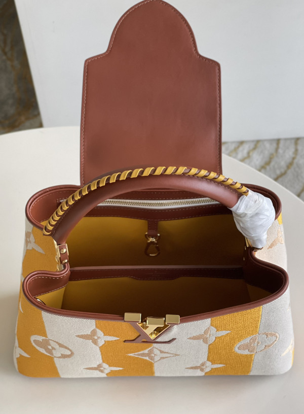 l**is V*t*n capucines mm