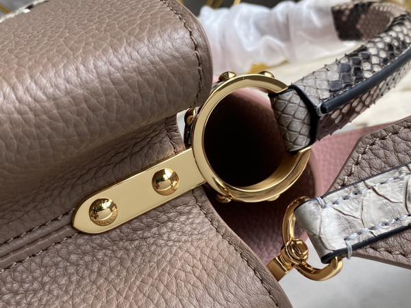 l**is V*t*n capucines mm