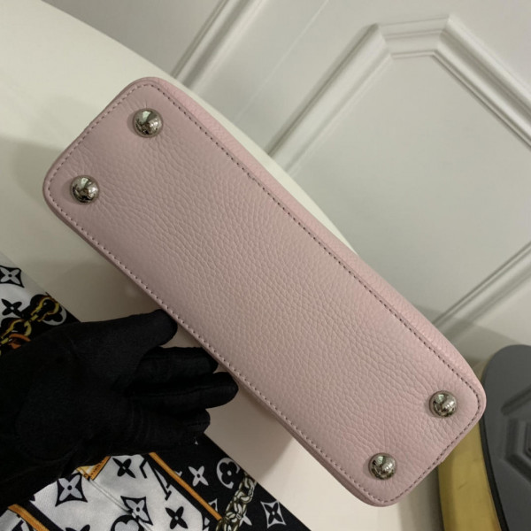 l**is V*t*n capucines bb