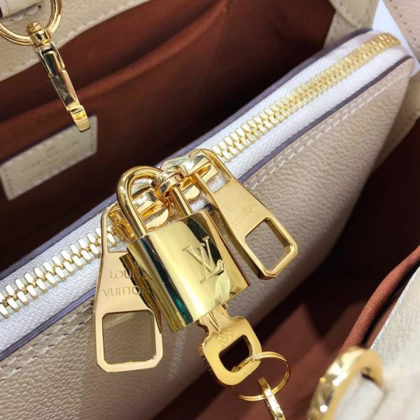 l**is V*t*n montaigne bb