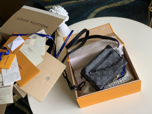 l**is V*t*n mini soft trunk