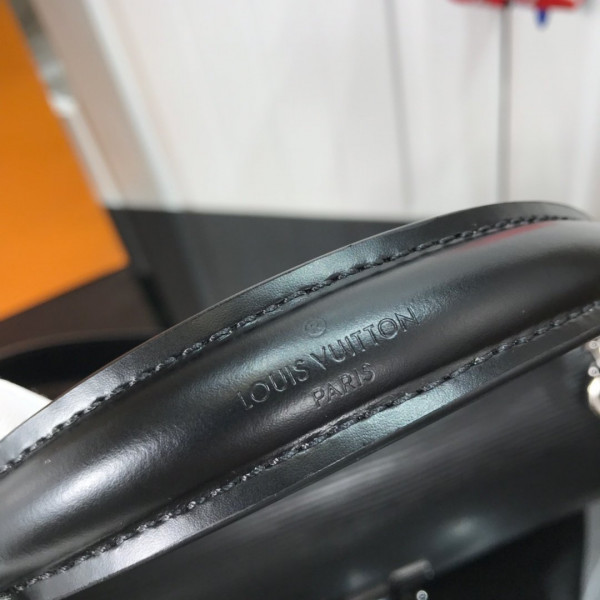 l**is V*t*n grenelle mm