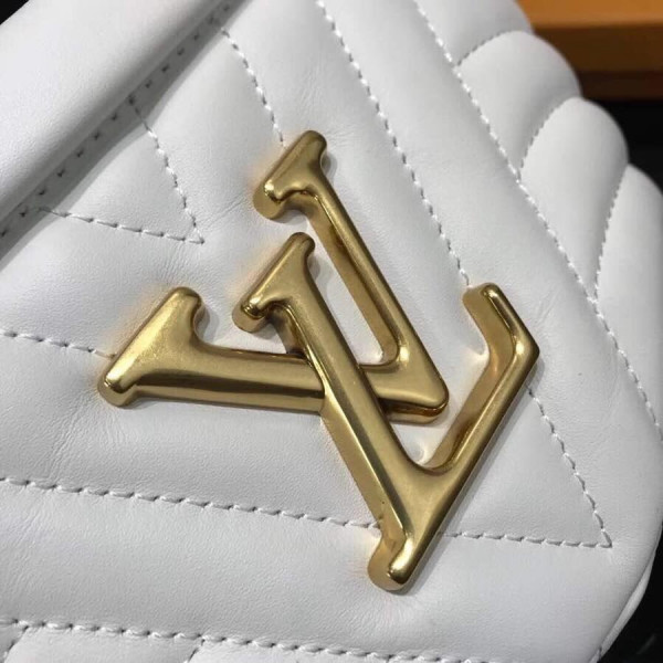 l**is V*t*n new wave bumbag