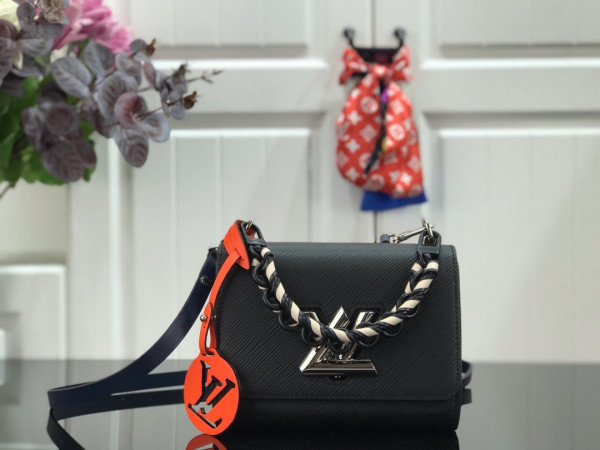 l**is V*t*n twist mm