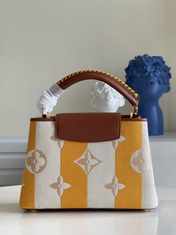 l**is V*t*n capucines bb