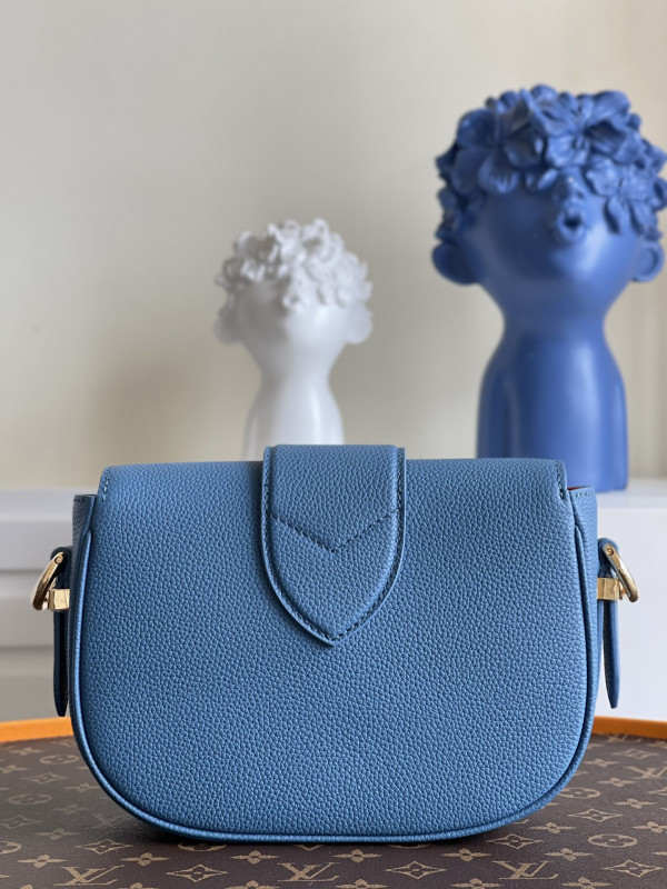 l**is V*t*n pont 9 soft pm