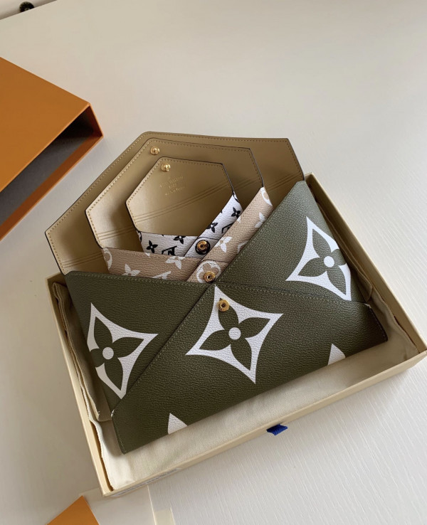 l**is V*t*n pochette kirigami