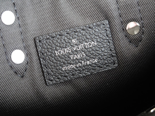 l**is V*t*n sac plat xs