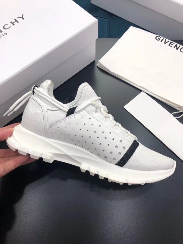 GIVENCHY SPECTRE RUNNER SNEAKERS IN PERFORATED LEATHER WITH ZIP