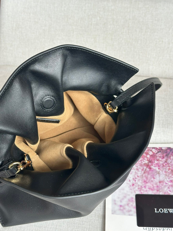 LOEWE Mini Flamenco clutch