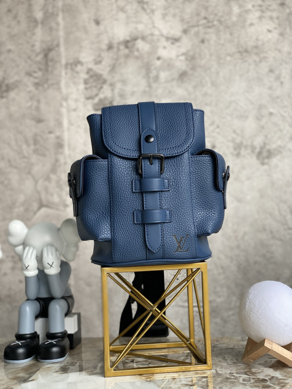 l**is V*t*n christopher xs