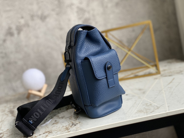 l**is V*t*n christopher xs