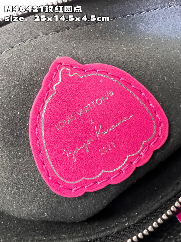 l**is V*t*n x yk multi pochette accessoires