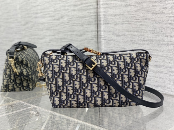 D*or D*ortravel nomad pouch medium