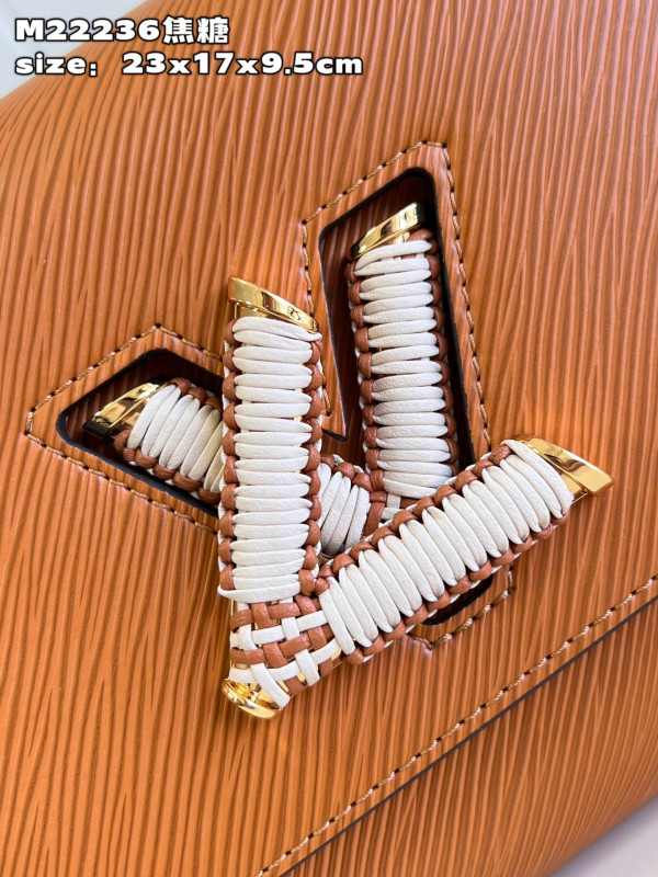 l**is V*t*n twist mm