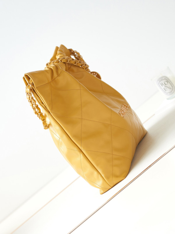 CL 22 HANDBAG