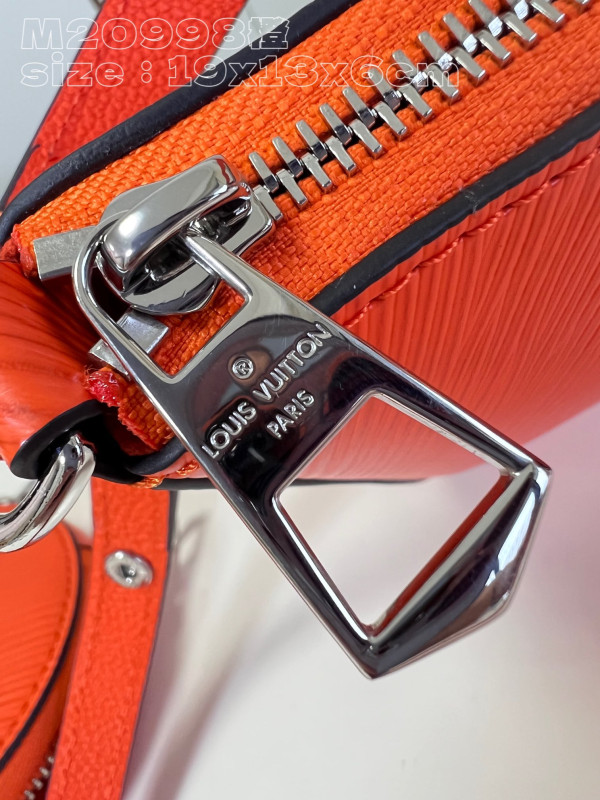 l**is V*t*n marellini