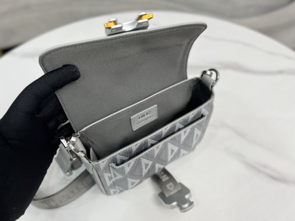 D*or mini hit the road bag with strap