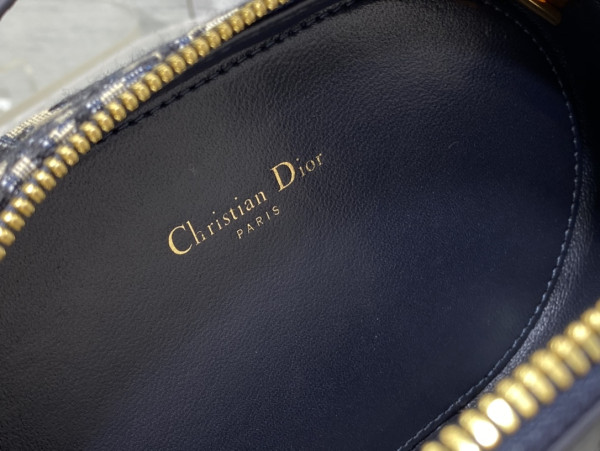 D*or cd signature oval camera bag