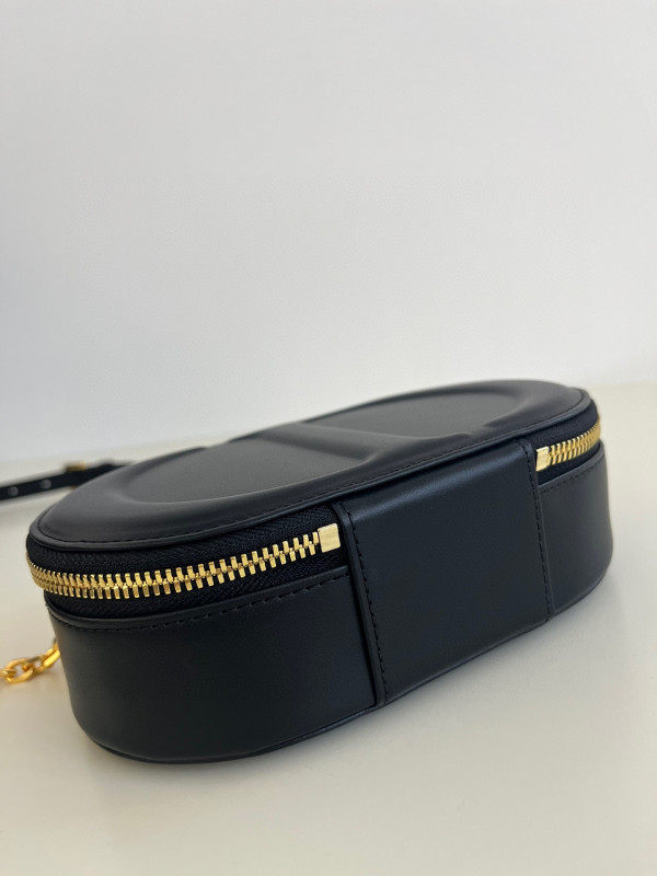 D*or cd signature oval camera bag