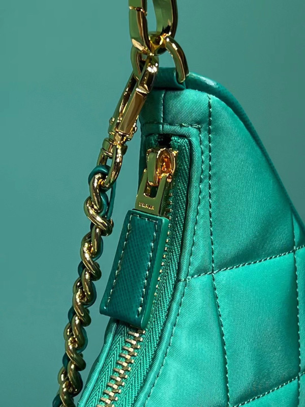 Pra*a re-edition 1995 chaîne re-nylon mini-bag