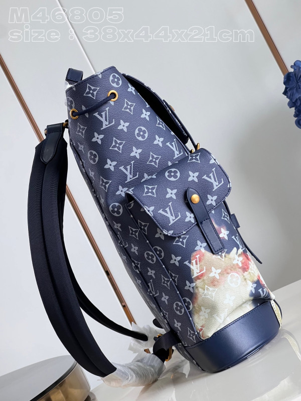 l**is V*t*n christopher mm