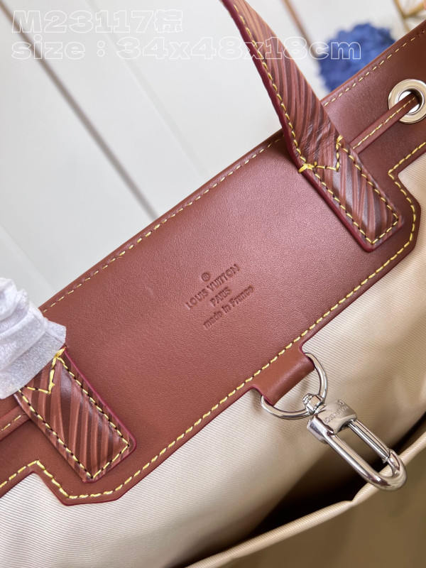 l**is V*t*n maxi noé sling