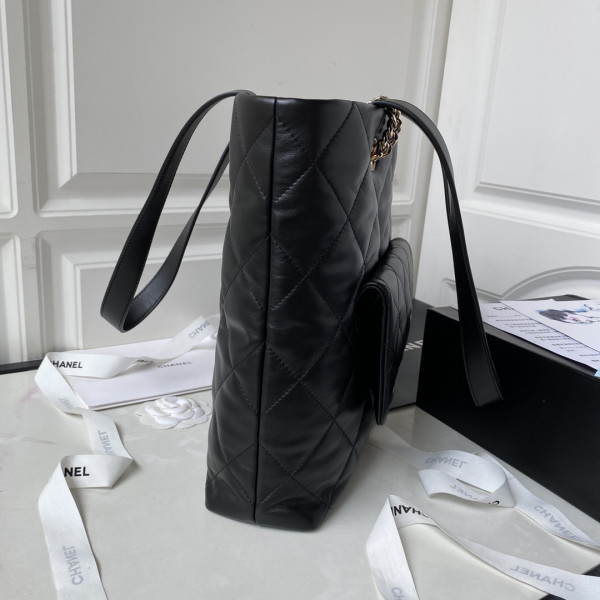 CL Shopping Bag Shiny Lambskin