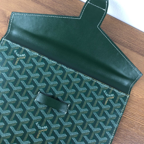 Go*ard commando envelope clutch