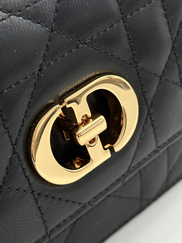 D*or miss caro mini bag