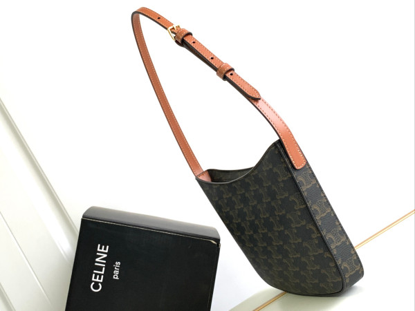 Ce**e medium croque bag