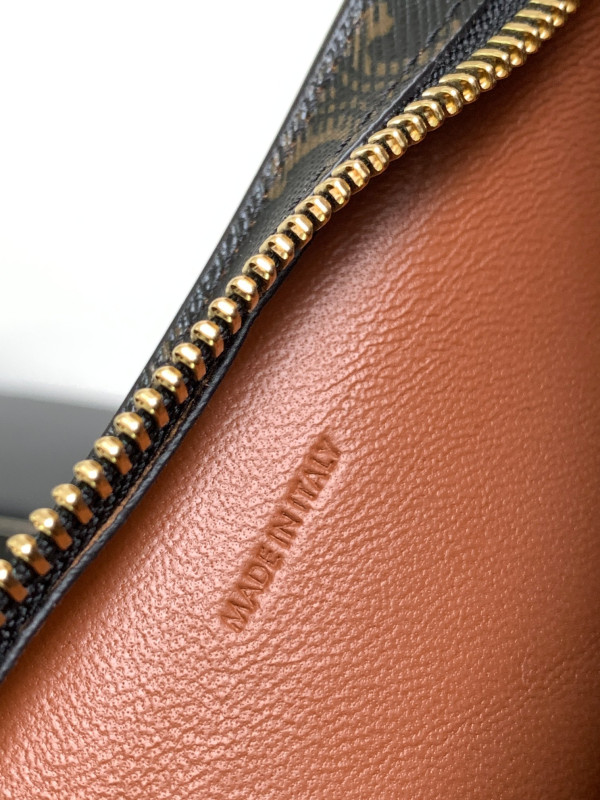 Ce**e medium croque bag