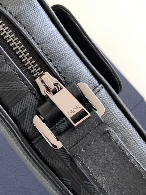 D*or micro rider pouch