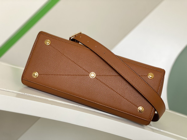 l**is V*t*n lock it mm