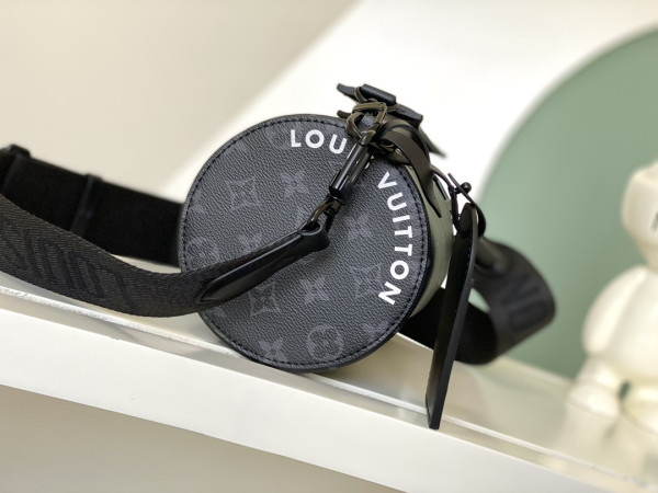 l**is V*t*n soft polochon pm