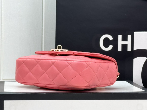 CL MINI FLAP BAG