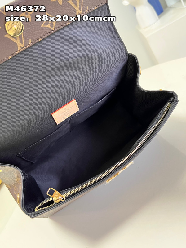 l**is V*t*n cluny bb