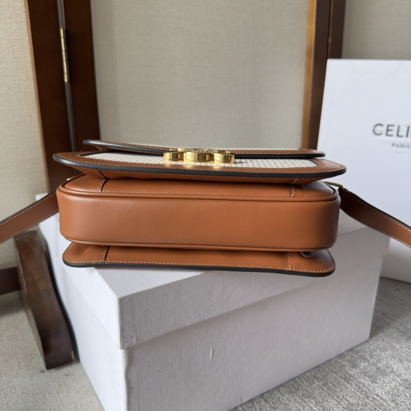 Ce**e teen triomphe bag