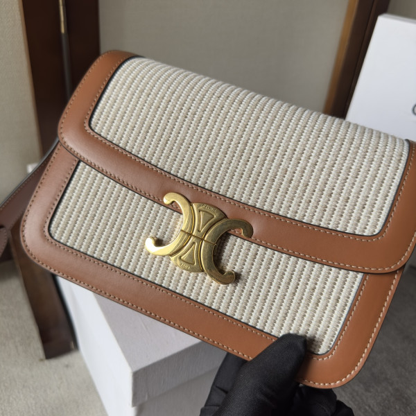 Ce**e teen triomphe bag