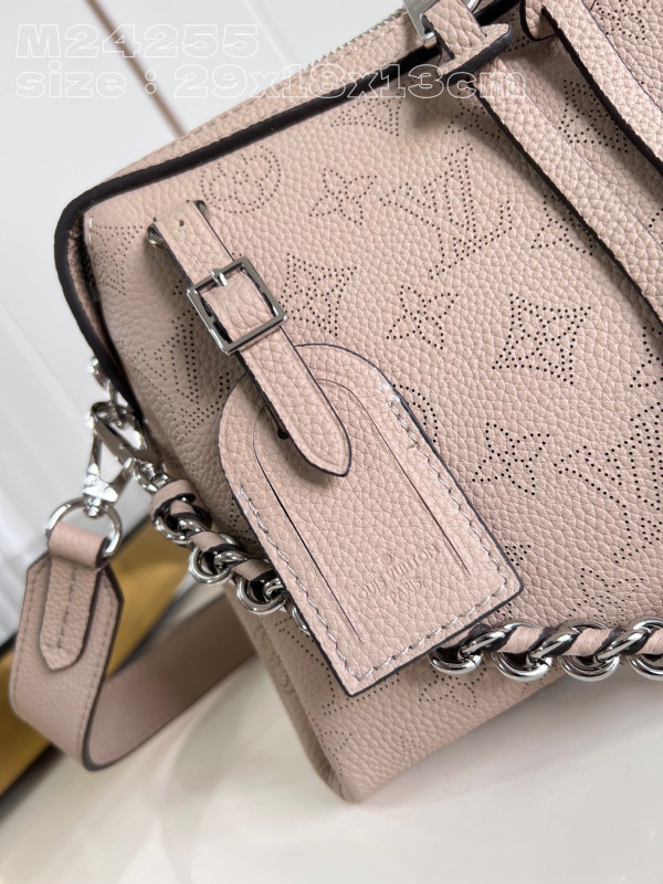 l**is V*t*n hand it all pm - 29 x 18 x 13cm