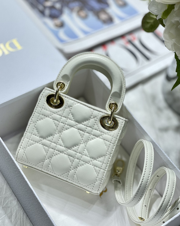 lady D*or micro-12*10*5cm