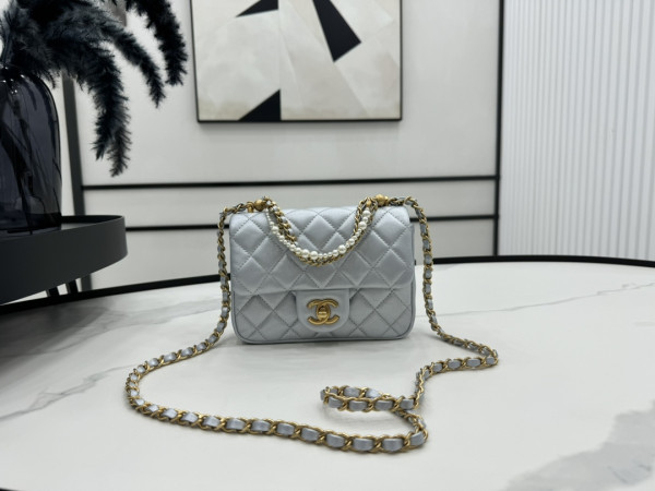 CL MINI FLAP BAG-12.5x17x5cm