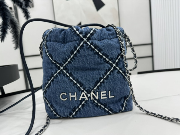 CL 22 MINI HANDBAG -23*18.5*6CM
